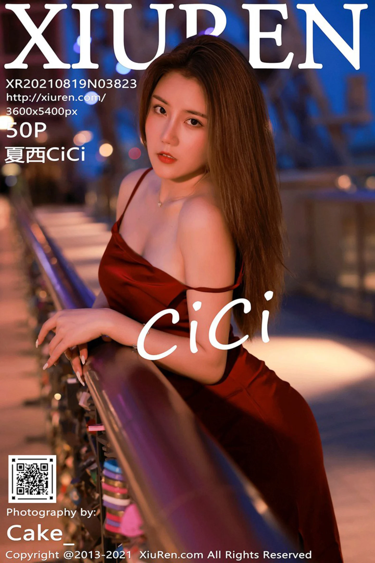 [XiuRen秀人网]VOL.3823 模特夏西CiCi澳门旅拍猩红华丽吊裙半脱秀白嫩肌肤迷人诱惑写真50P-秀人网官方网站